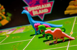 68 miniaturas 3D para la Isla de los Dinosaurios. image