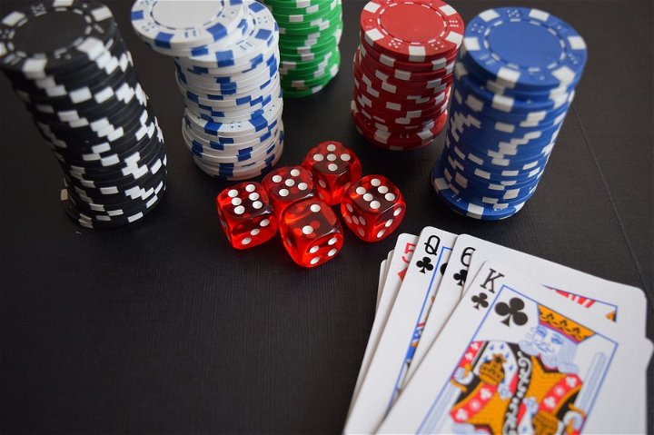 Why Should You Gamble at a Reliable Online Casino