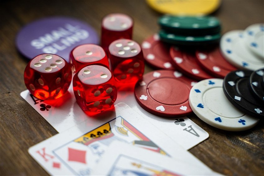 Increase your chances of winning at an online casino - an effective  strategy | Casino CAS