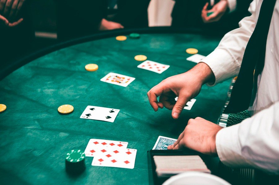 Discover the Best UK Online Casinos for Blackjack Lovers | Casino CAS