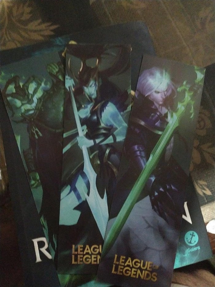 Bookmark Depicting Thresh, Viego, and Kalista After The Ruination