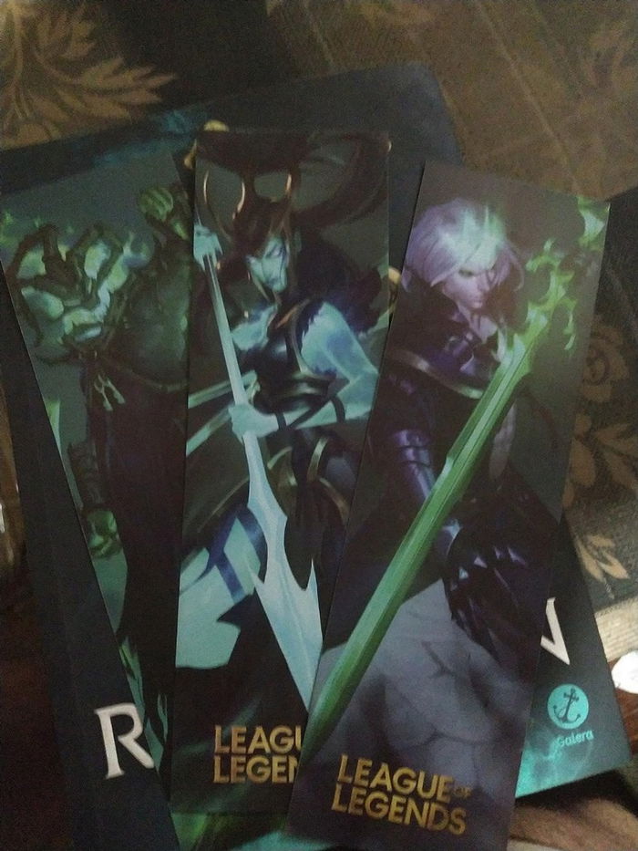 Bookmark Depicting Thresh, Viego, and Kalista After The Ruination