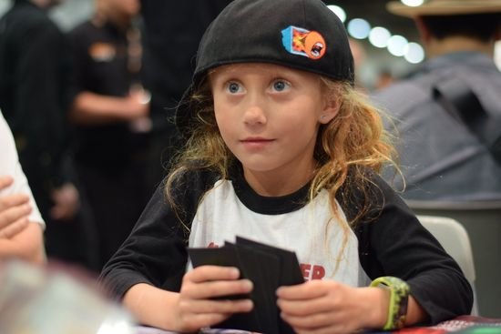 Com 9 anos, Dana Fischer se torna a pessoa mais jovem a ganhar dinheiro em Grand Prix