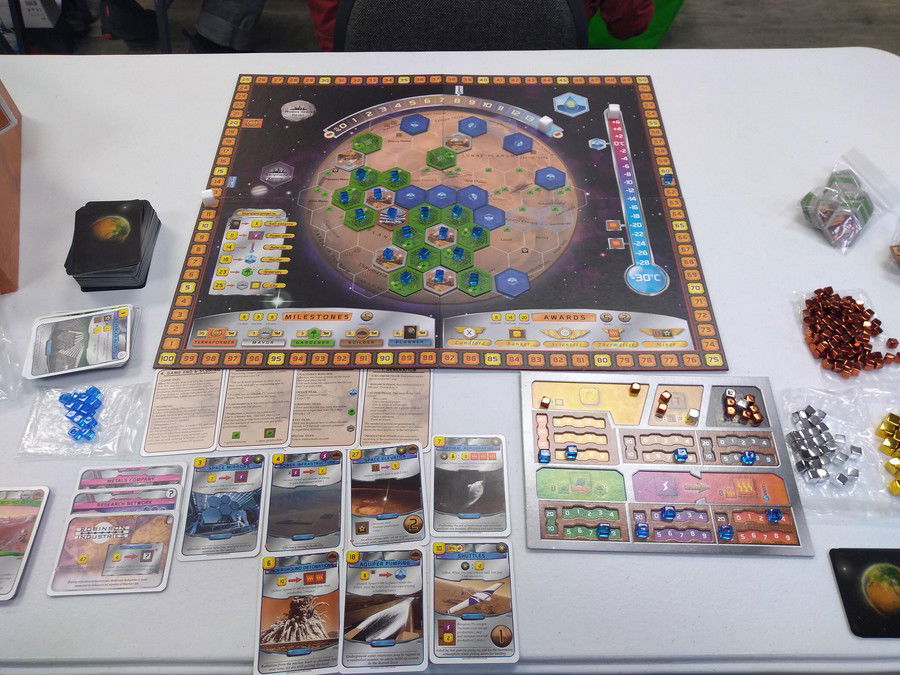 Jogando Terraforming Mars no modo solo