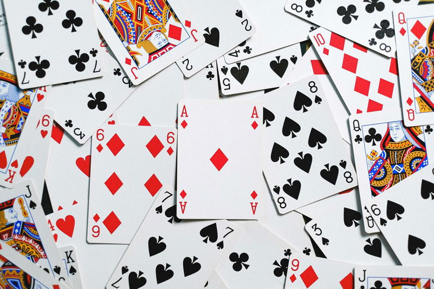 Mobile vs. desktop gambling in Hong Kong: Which platform dominates?