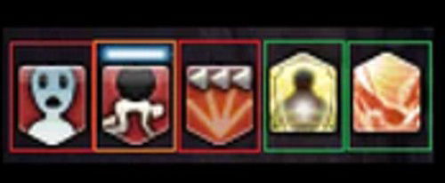Aqui dá para ver alguns tipos de debuffs/buffs. Note que os Buffs têm uma seta apontada para cima e debuffs uma seta para baixo. O que pode ser curado pelo “Esuna” é o que tem essa faixa branca em cima